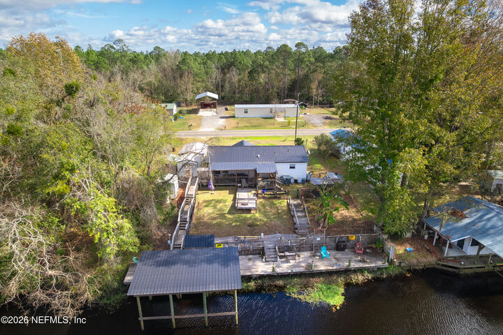Property Photo: 137 Bonita Drive FL 32177