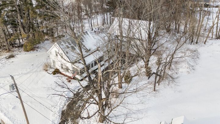 Property Photo:  6 Kirtland Street  NH 03278 