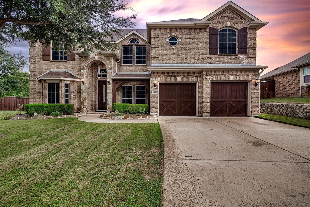 Property Photo:  4808 King Harbor Court  TX 75052 