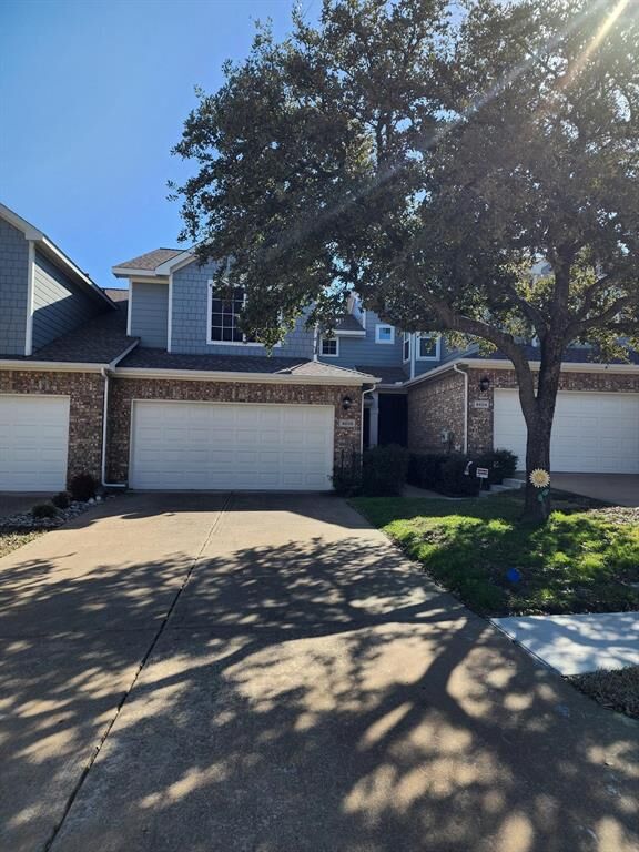 Property Photo:  9808 Castlewood Drive  TX 75025 