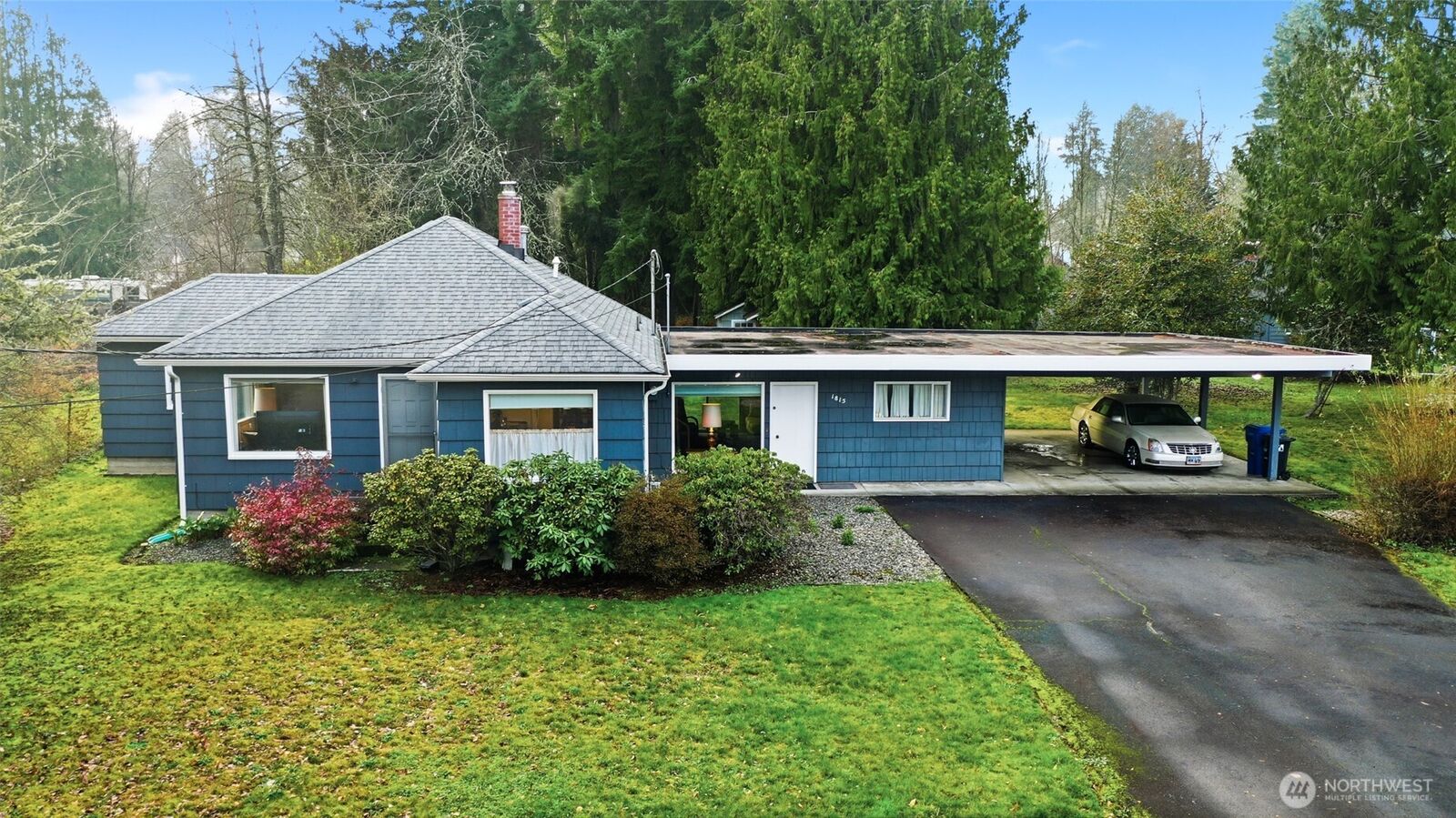 Property Photo:  1815  Ann Street NE  WA 98506 