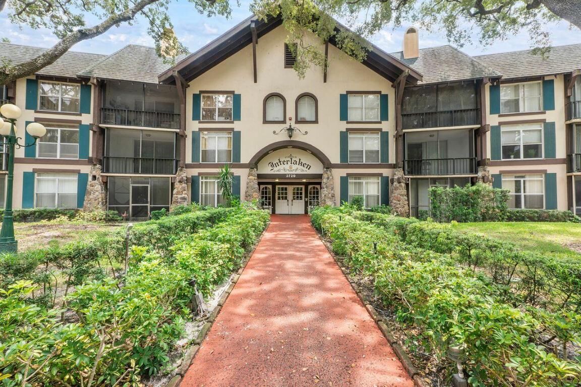 Property Photo:  3720 Inverrary Drive 3-D  FL 33319 