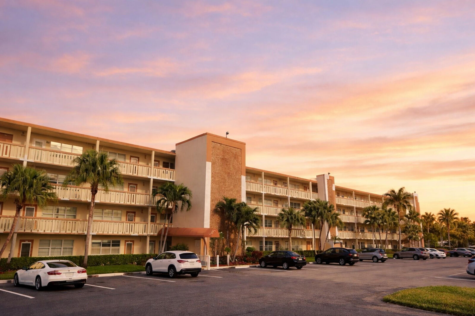 Property Photo:  2017 Newcastle A 2017  FL 33434 