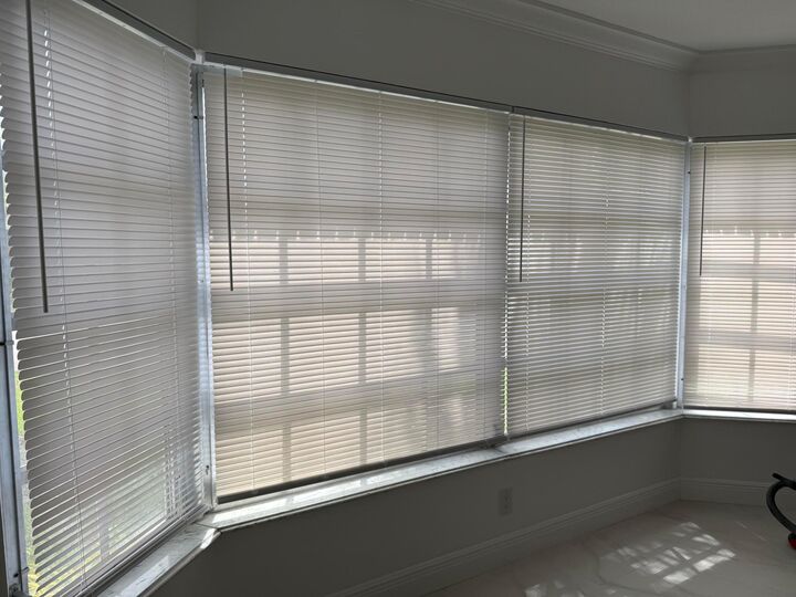 Property Photo:  2161 NE 68th Street 303  FL 33308 