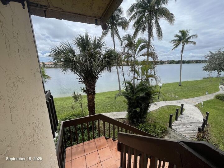 Property Photo: 840 NE 199th Street 208B FL 33179