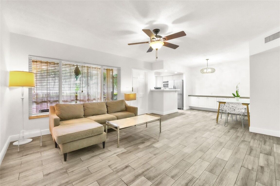 Property Photo:  100 SE 6th Avenue 104  FL 33060 