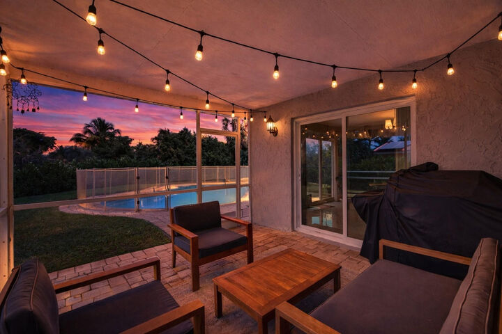 Property Photo:  10775 NW 40th Street  FL 33065 