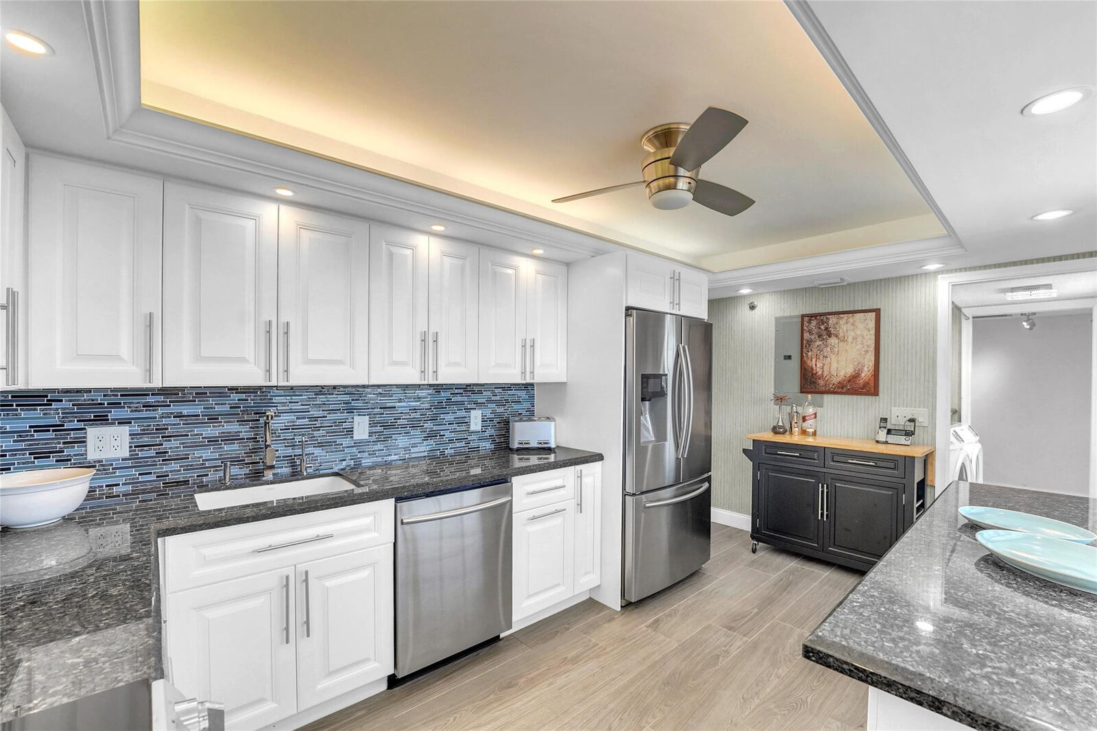 Property Photo: 4015 W Palm Aire Drive 703 FL 33069