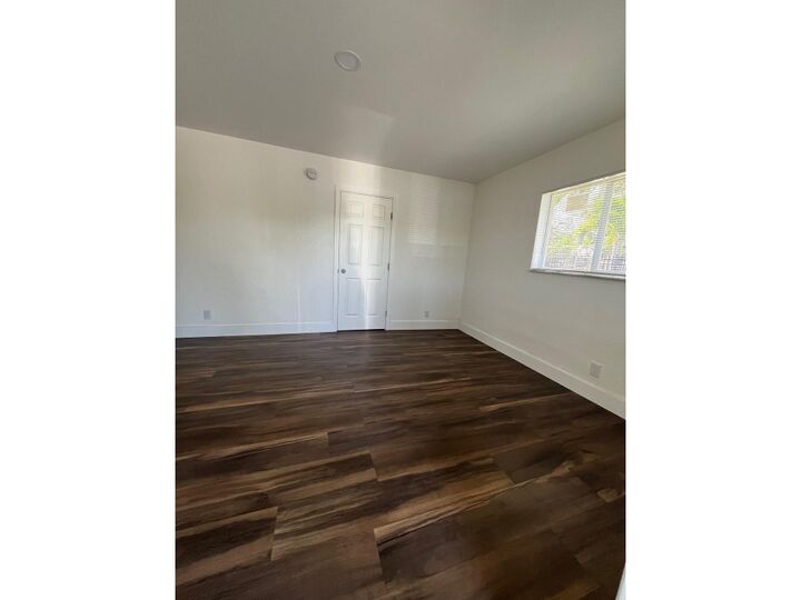 Property Photo:  2300 NW 6th Street 11  FL 33311 