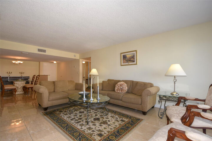 Property Photo:  5100 N Ocean Boulevard 1004  FL 33308 