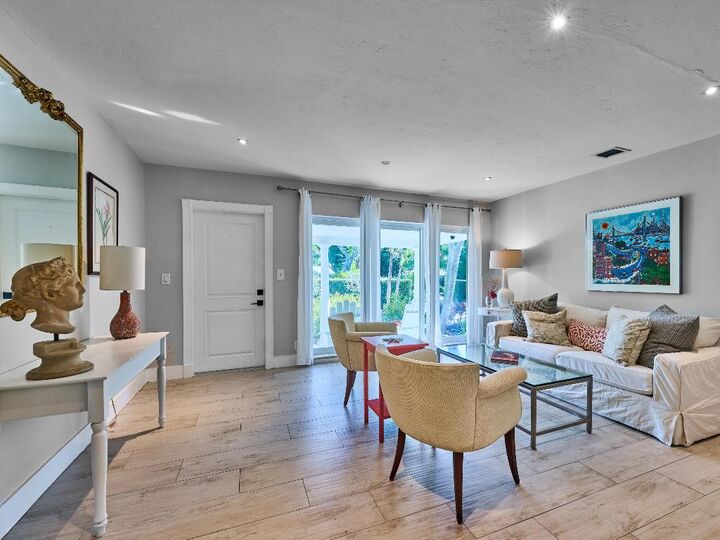 Property Photo:  301 NW 3rd Court  FL 33432 