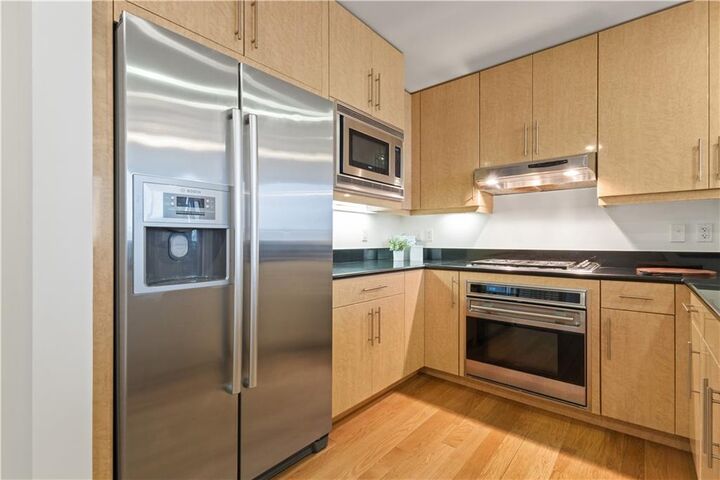 Property Photo:  1 West Exchange Street 2602  RI 02903 