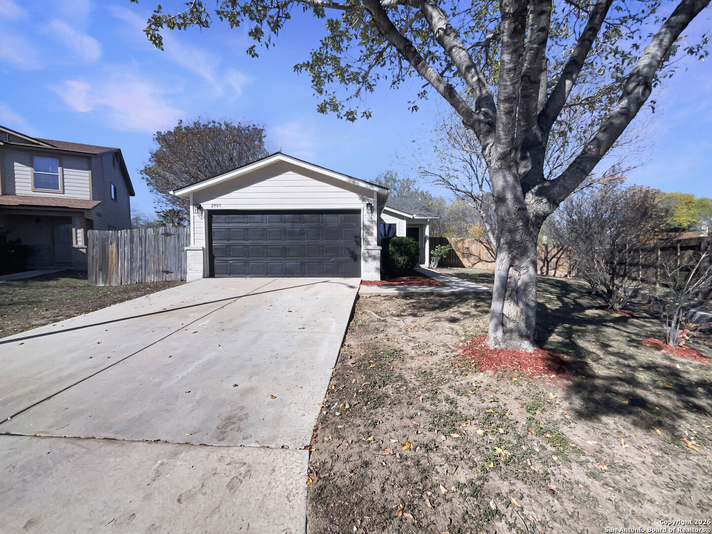 Property Photo:  2903 Edison  TX 78245 