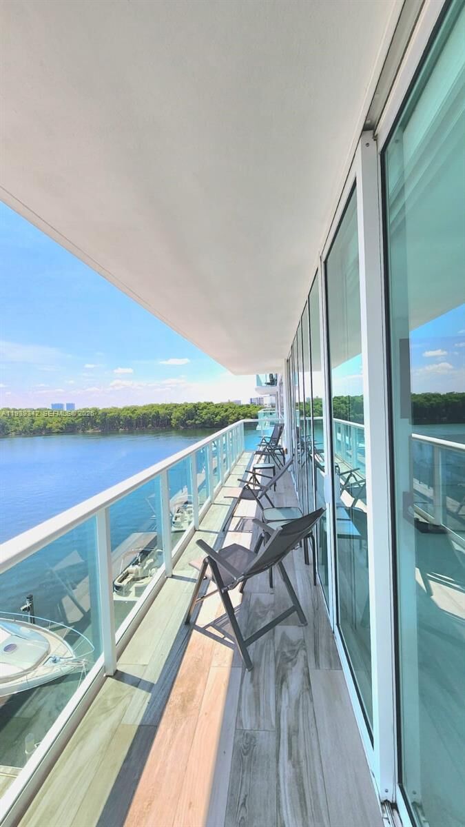 Property Photo: 400 Sunny Isles Blvd 515 FL 33160