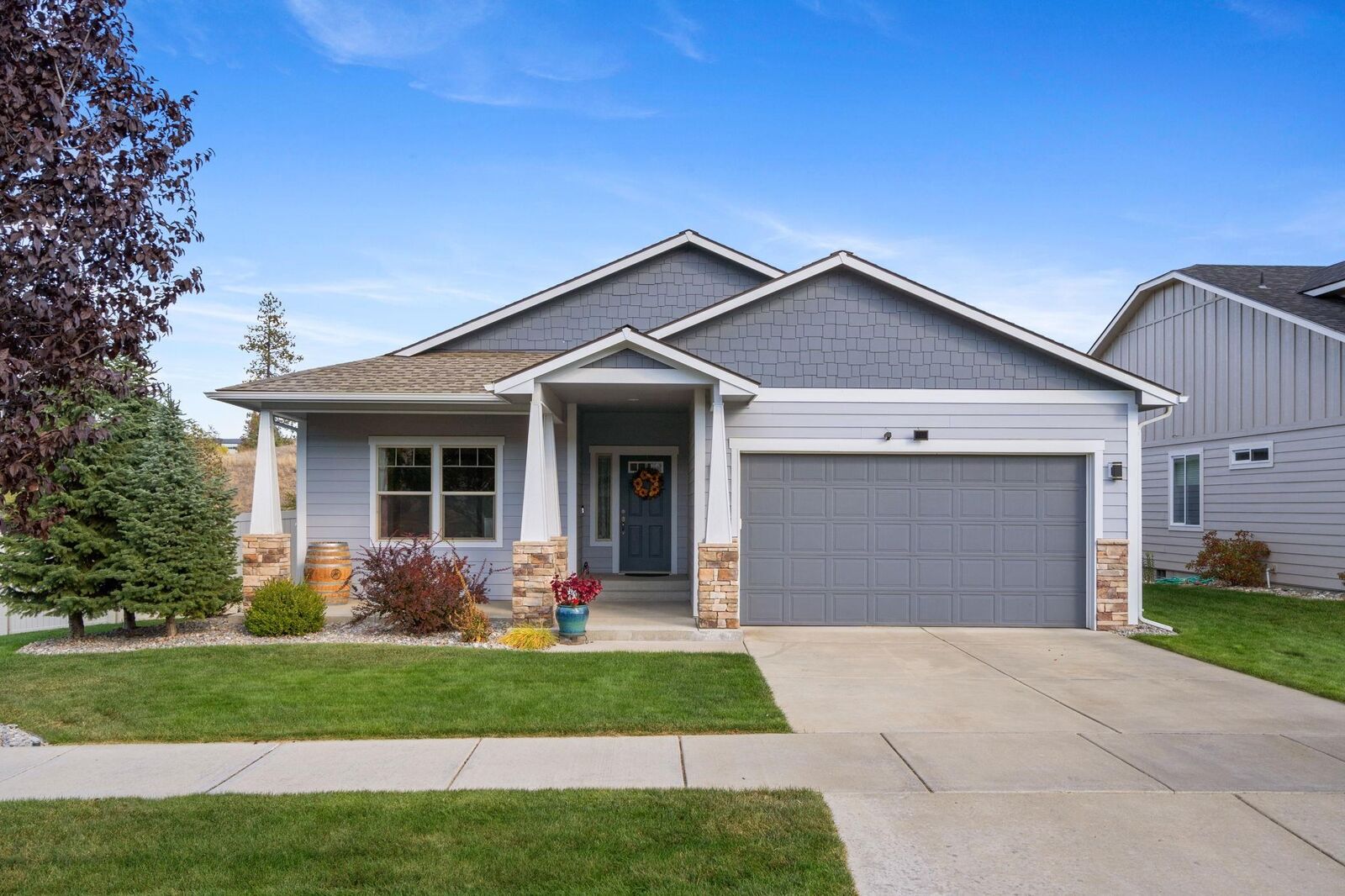 Property Photo:  1520 N McKenzie River St  WA 99224 