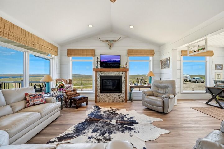 Property Photo: 105 Lake Desmet Road WY 82834
