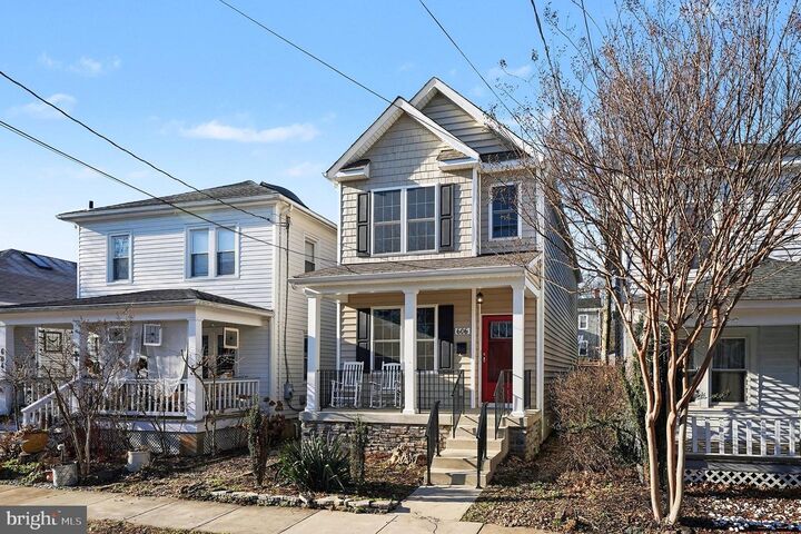 Property Photo:  606 Shepherd Street  VA 22401 