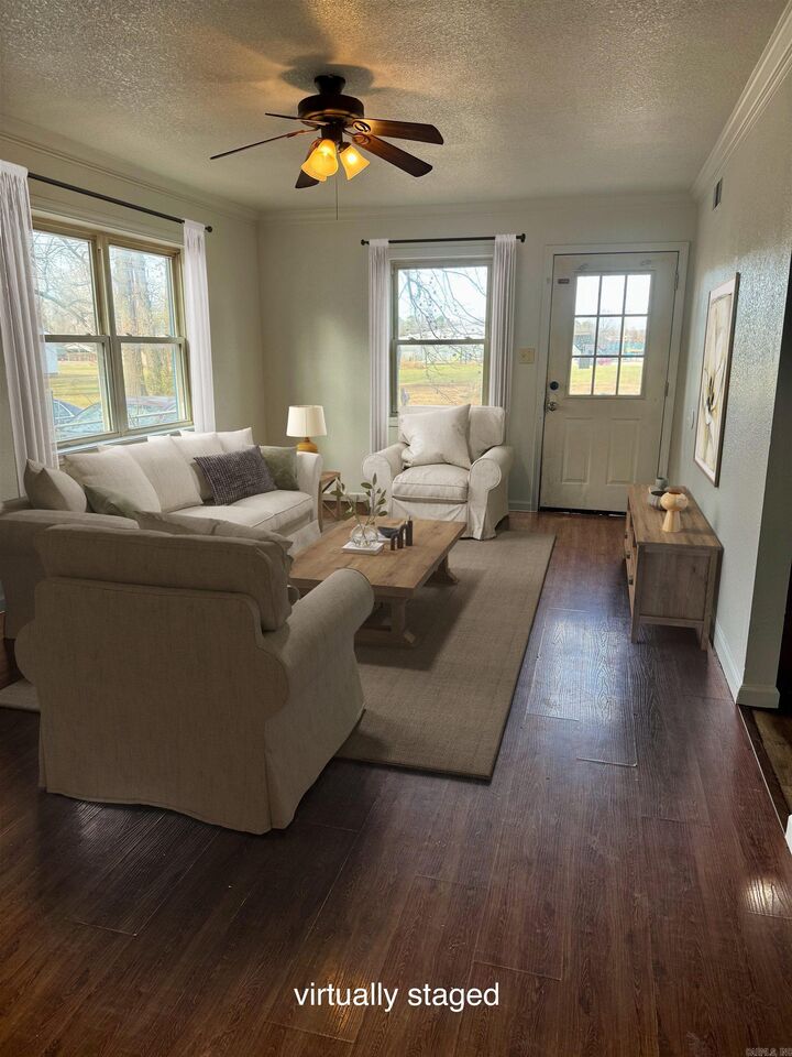 Property Photo: 215 Pine Street AR 72401