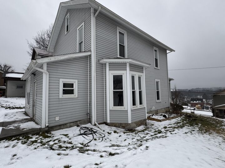 Property Photo:  732 E Main St  PA 15856 