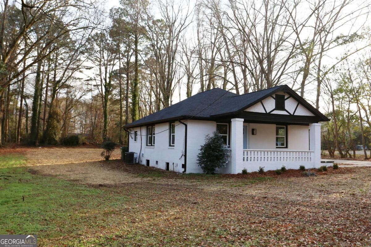 Property Photo:  1006 Church Street  GA 30655 