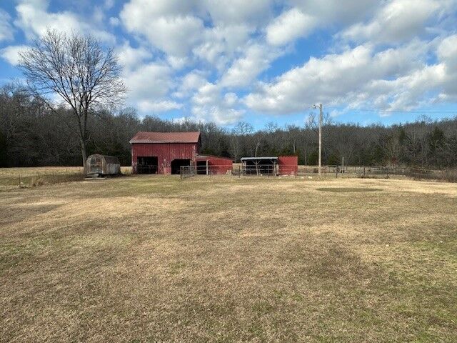 Property Photo:  1615 Buford  AR 72653 