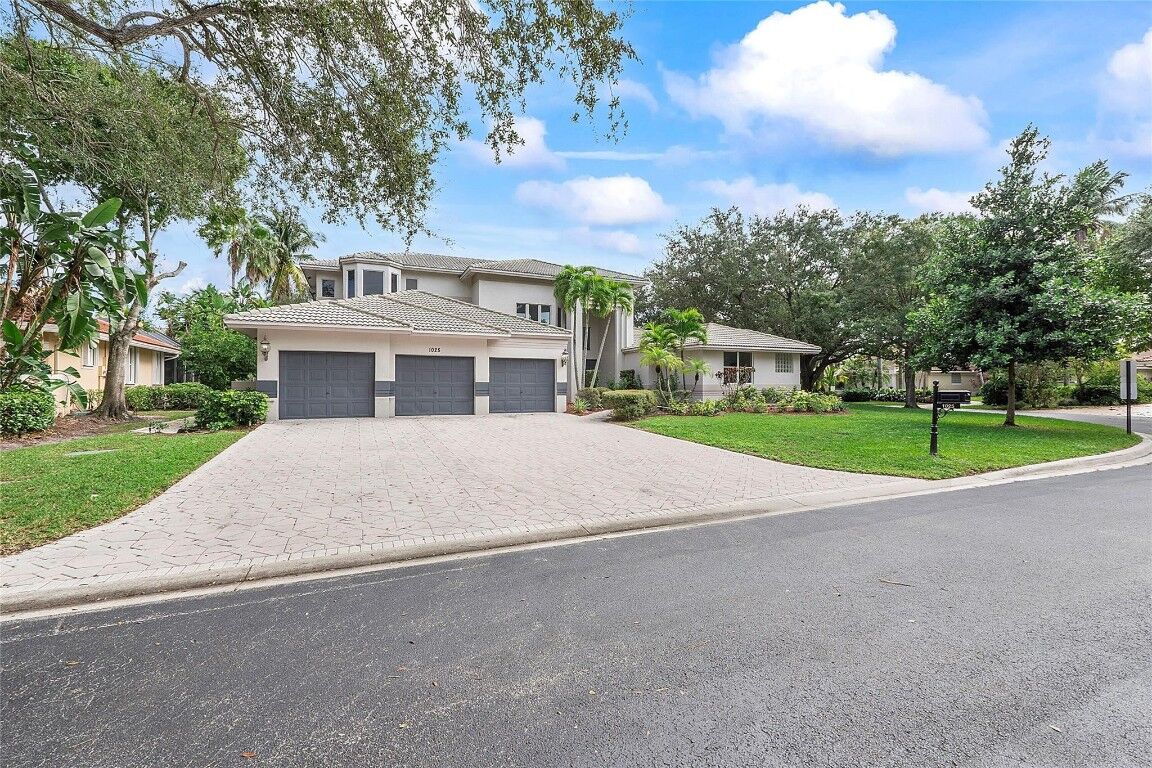 Property Photo:  1025 NW 121st Lane  FL 33071 