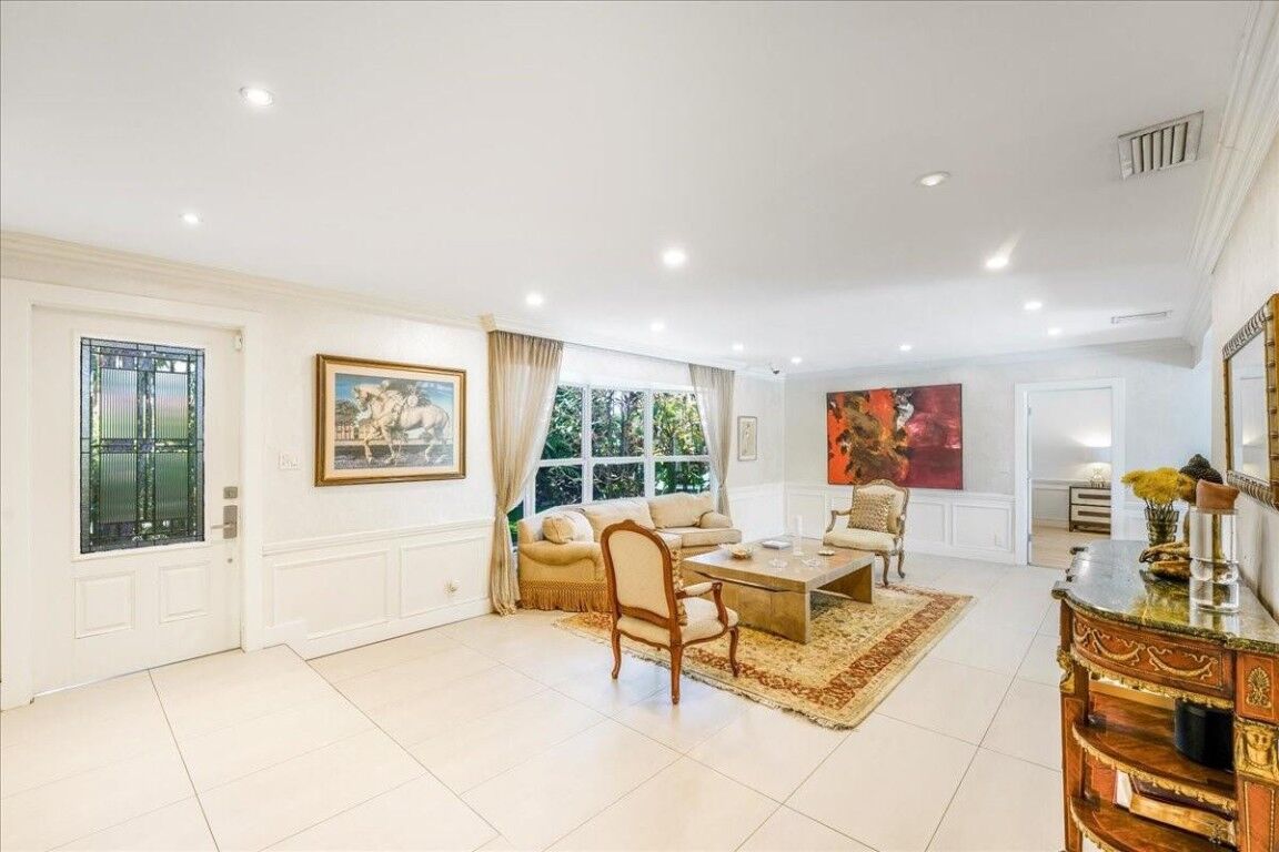 Property Photo:  6501 NE 20th Terrace  FL 33308 