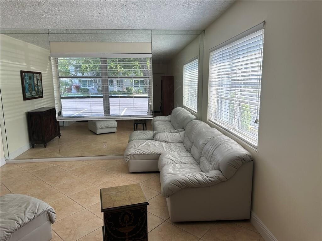 Property Photo:  659 W Oakland Park Boulevard 103 C  FL 33311 
