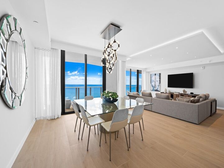 Property Photo: 1116 N Ocean Boulevard 1502 FL 33062