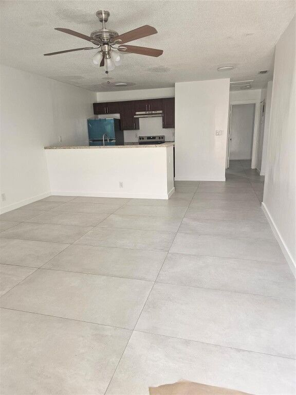 Property Photo:  5219 NW 18th Court  FL 33313 