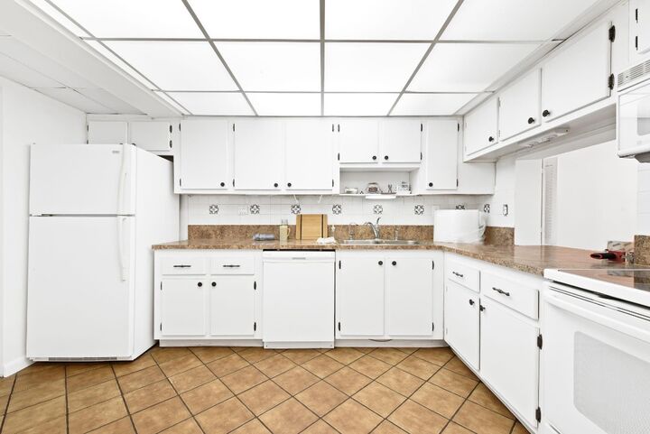 Property Photo: 6491 Racquet Club Drive 36 FL 33319