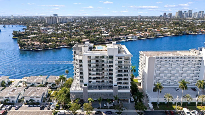 Property Photo:  435 Bayshore 503  FL 33304 