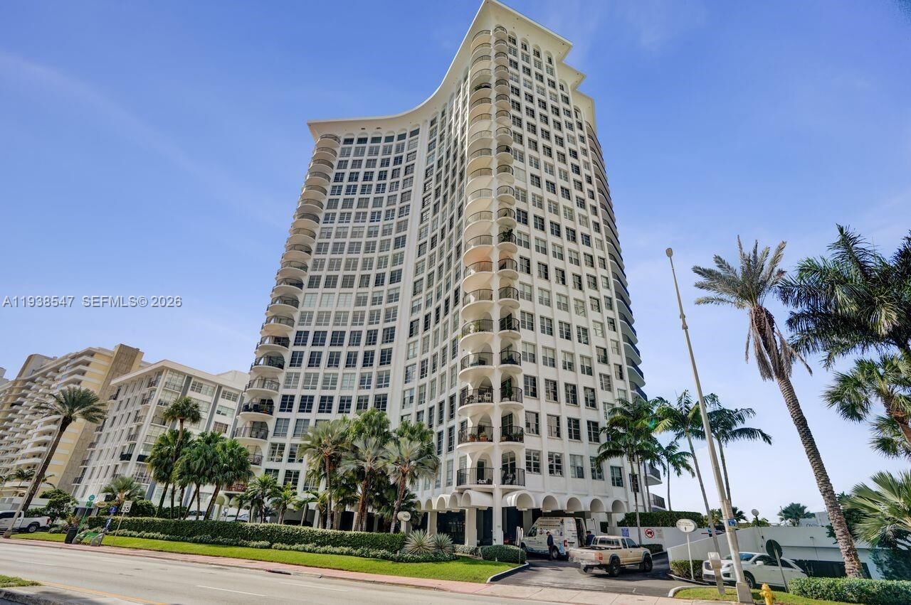 Property Photo:  5660 Collins Ave 11E  FL 33140 