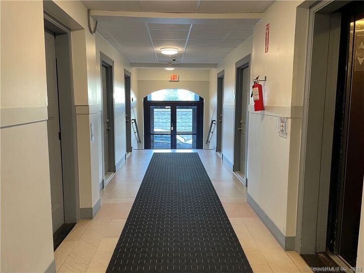 Property Photo:  213 Golden Hill Street 6D  CT 06604 