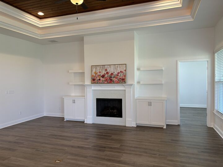 Property Photo: 173 Bienville Place FL 32317