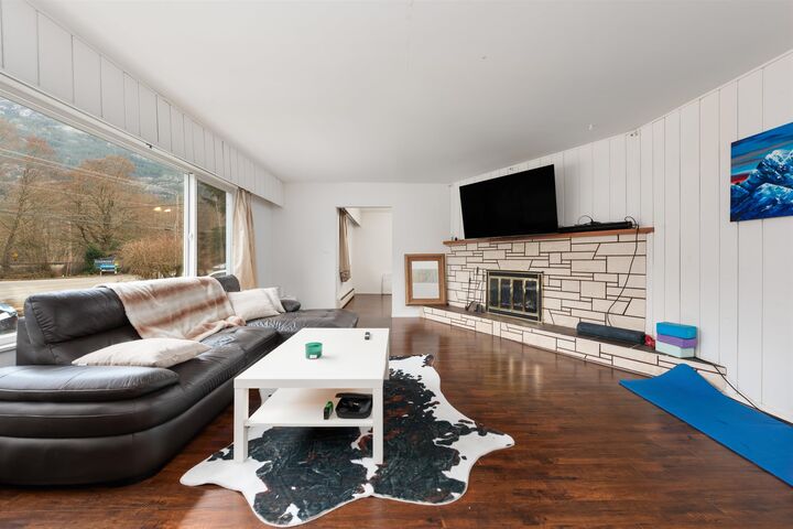 38850 Buckley Avenue — photo 1