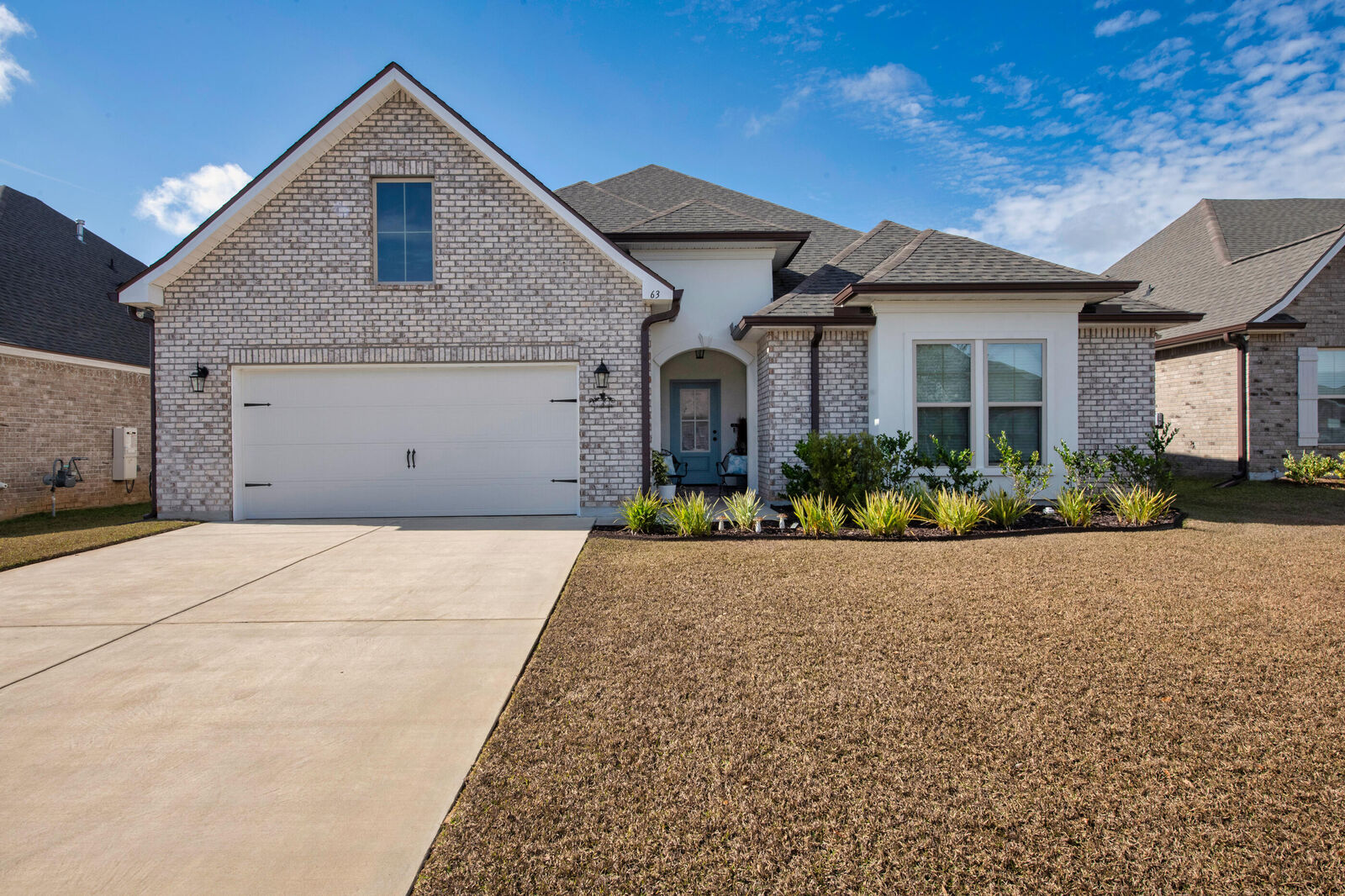 Property Photo: 63 Alleyoak Lane FL 32439