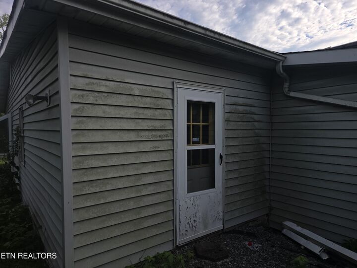 Property Photo:  404 Cedar Fork Rd  TN 37879 