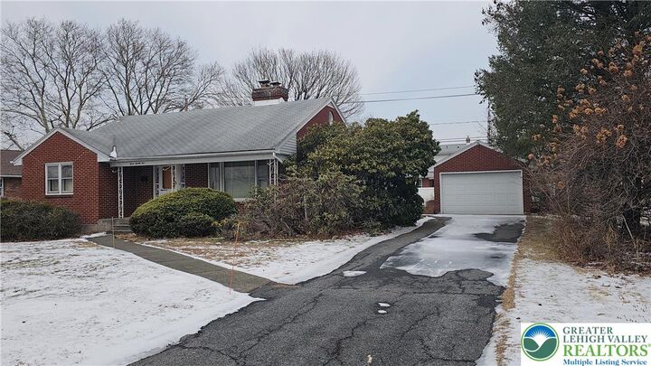 Property Photo:  325 E Walnut Street  PA 18055 