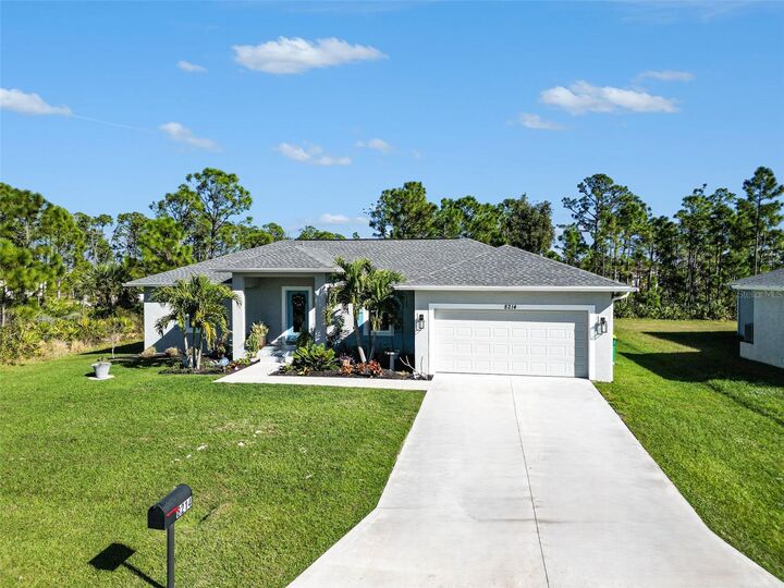 Property Photo: 8214 Dittmar Street FL 33981