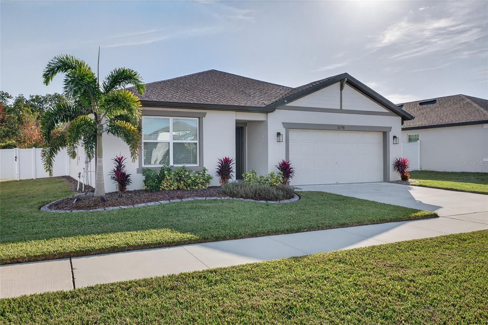 Property Photo:  1170 Michelangelo Lane  FL 33884 