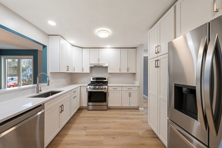 Property Photo: 5 Lanes End MA 01760