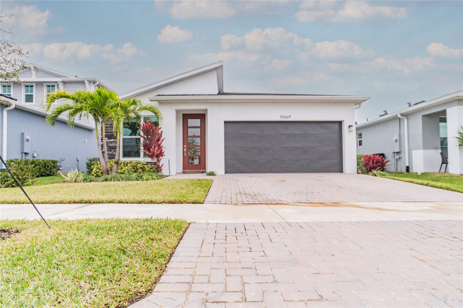 Property Photo:  10669 SW Gloriana Street  FL 34987 