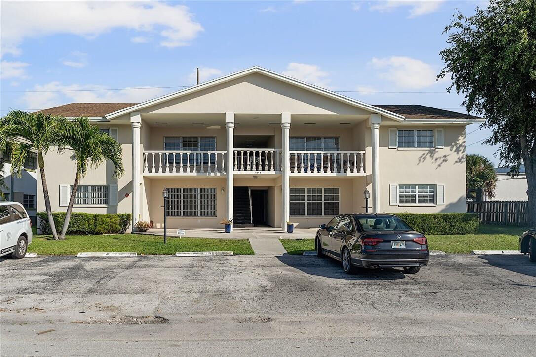 Property Photo: 1049 NW 30th Court 1 FL 33311