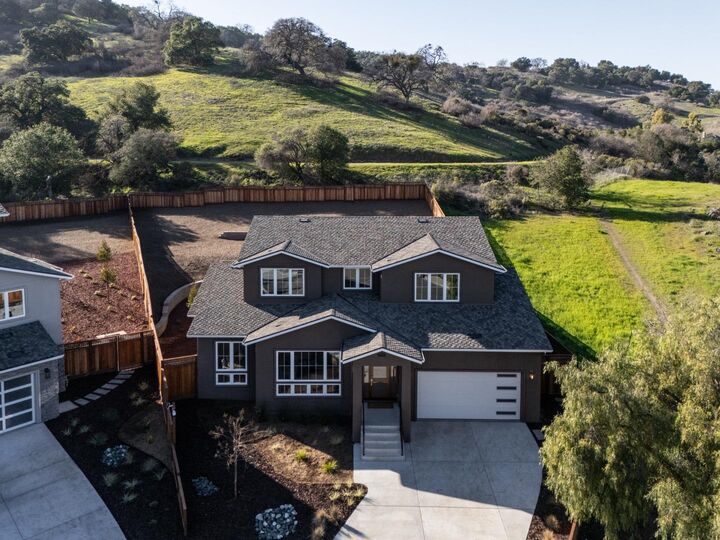 Property Photo: 6219 Glendora Court CA 95123