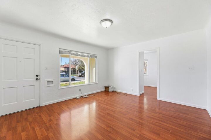Property Photo: 264 North 34th CA 95116
