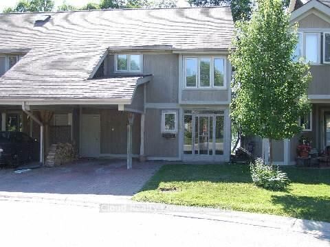 Property Photo:  3 Davy Point Circle  ON L4P 3H1 