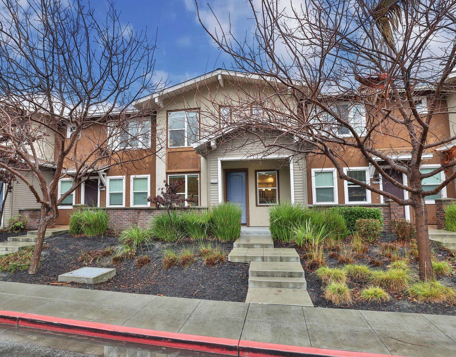 Property Photo:  2574 Alvin St  CA 94043 