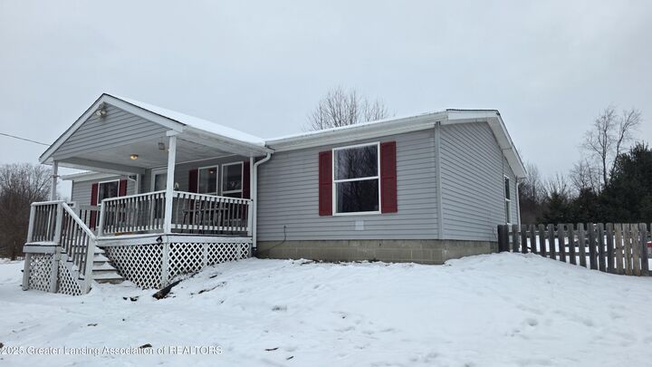 Property Photo: 15143 H Drive MI 49068