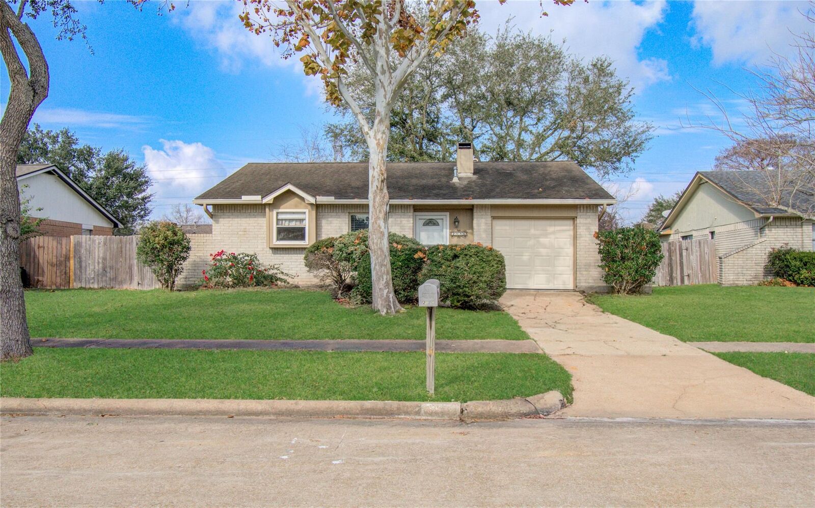 Property Photo:  2536 Knoxville Drive  TX 77573 